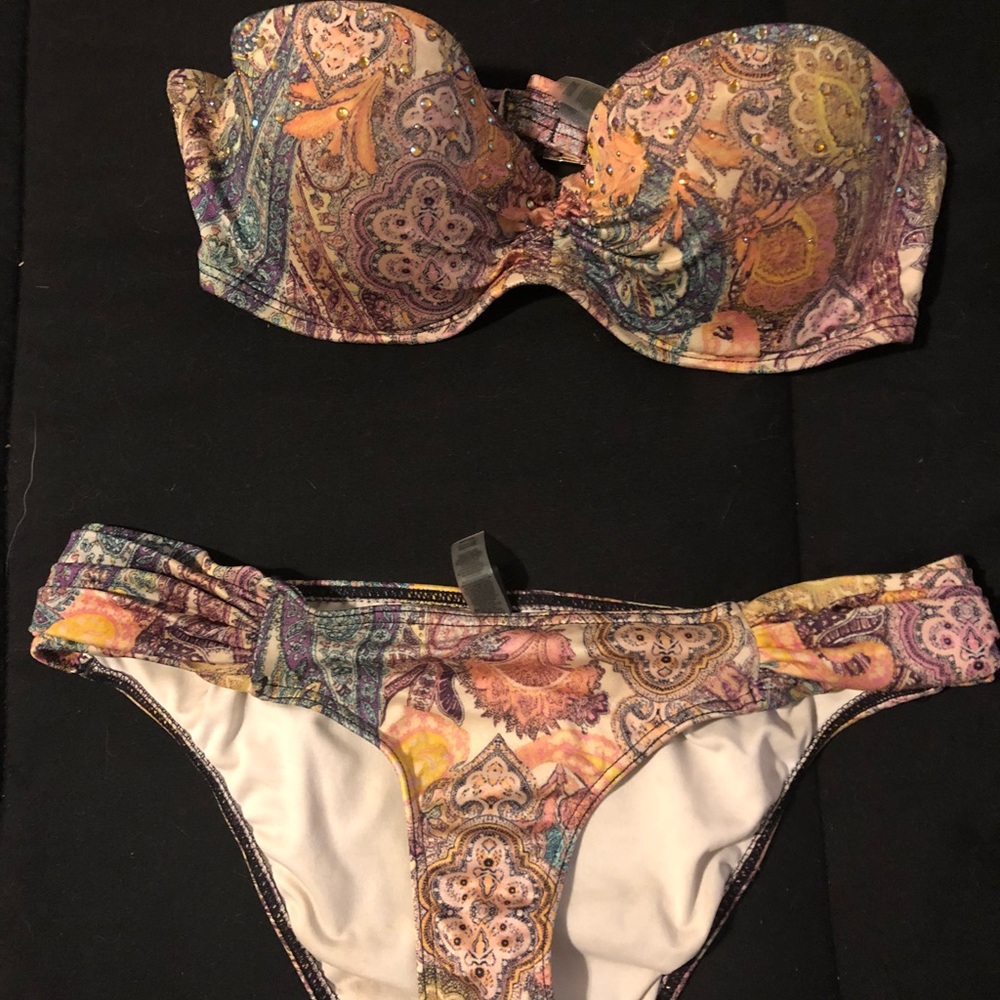 Victoria’s Secret Bikini